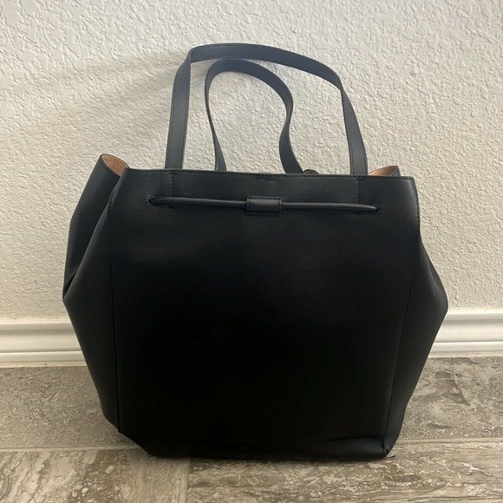 Lauren Ralph Lauren Andie Large Leather Drawstring Tote in Black, New - Picture 8 of 16